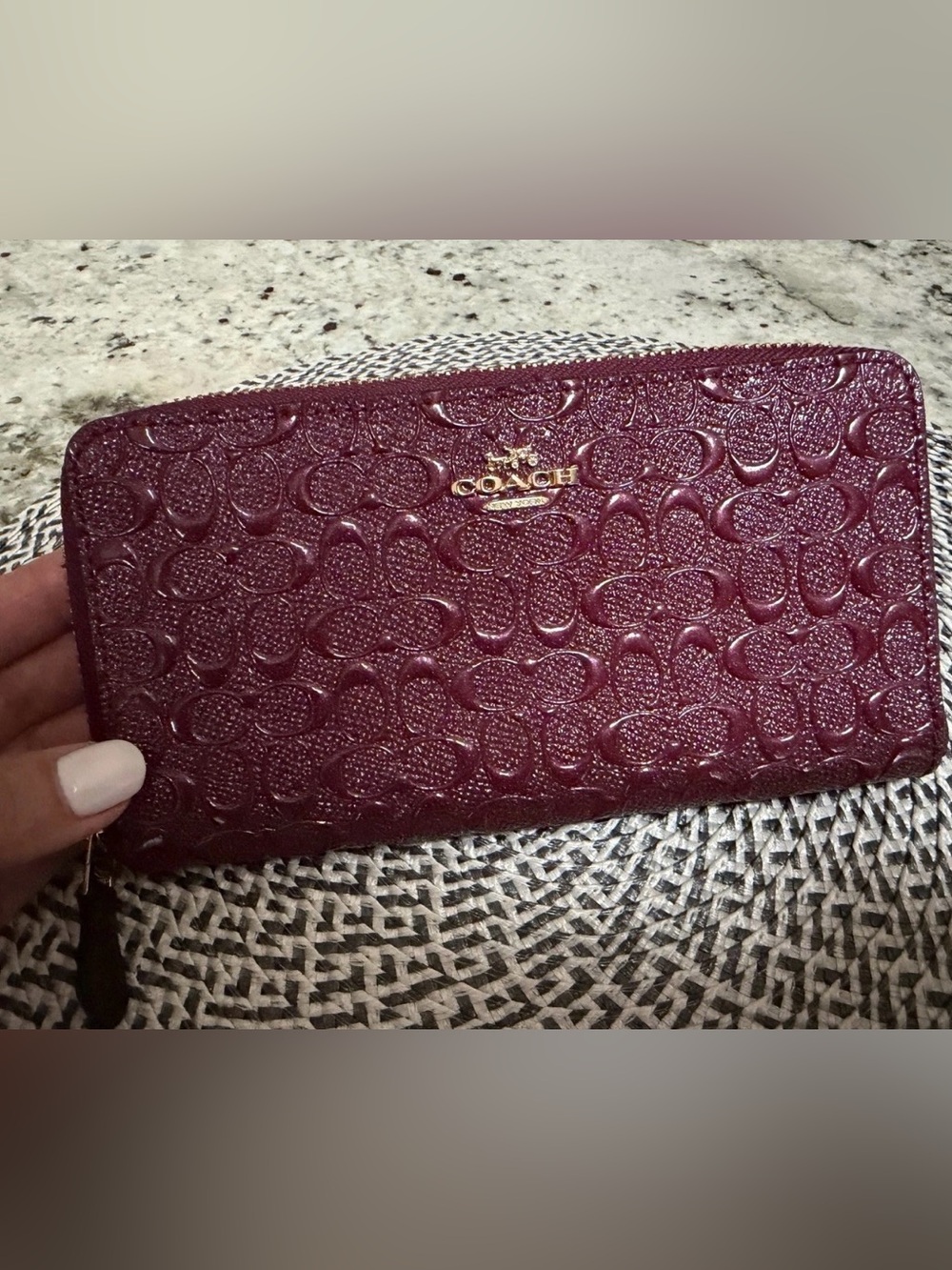 Coach Authentic Embossed Patent Leather Accordion Zip Wallet Burgundy โCโ Logo